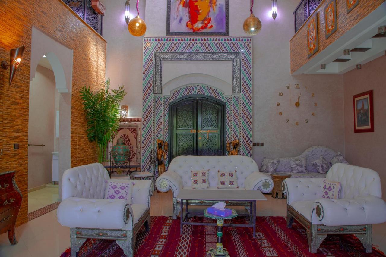 Jnanat Aicha Guesthouse Wawizelte Exteriör bild