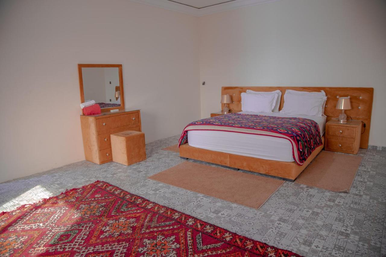 Jnanat Aicha Guesthouse Wawizelte Exteriör bild