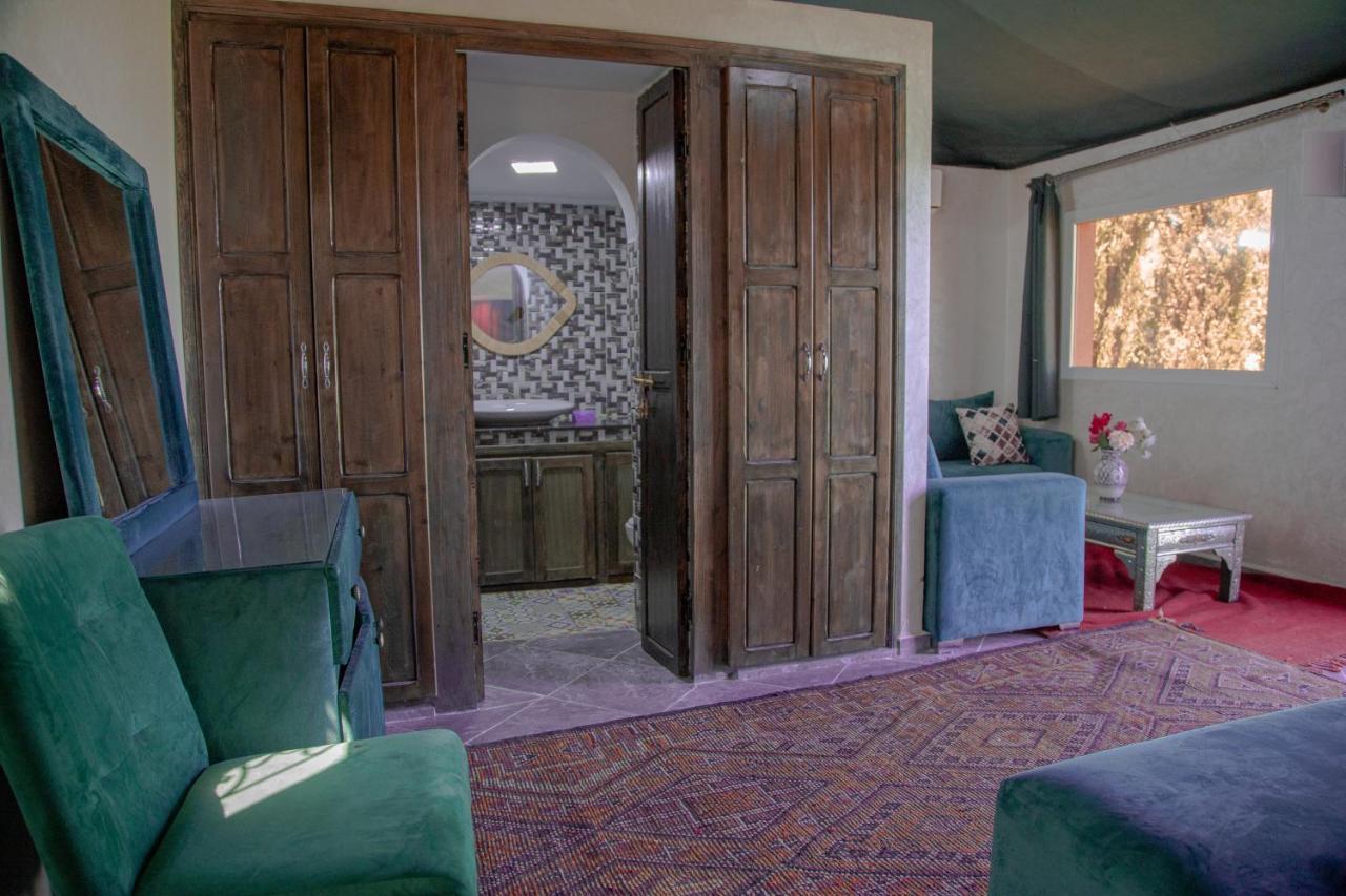 Jnanat Aicha Guesthouse Wawizelte Exteriör bild