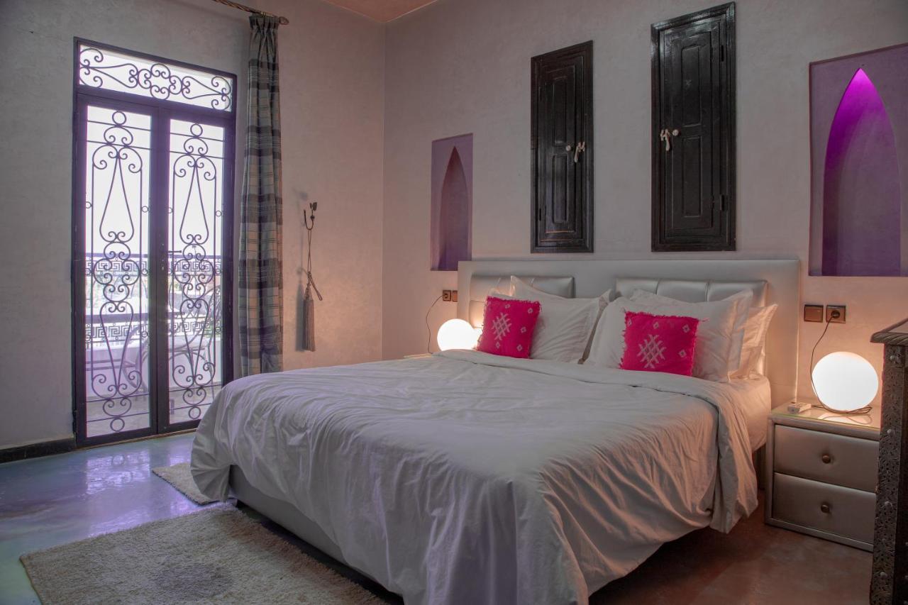 Jnanat Aicha Guesthouse Wawizelte Exteriör bild