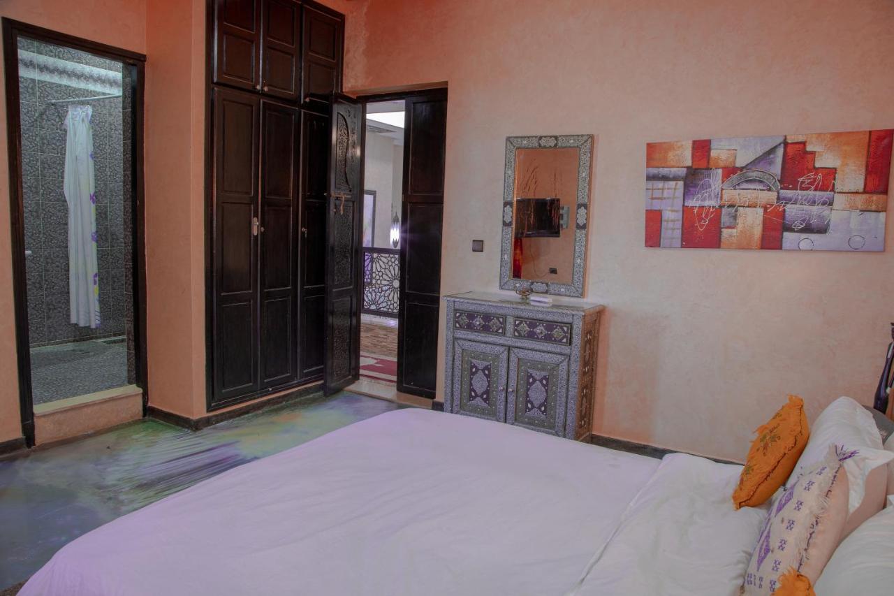 Jnanat Aicha Guesthouse Wawizelte Exteriör bild