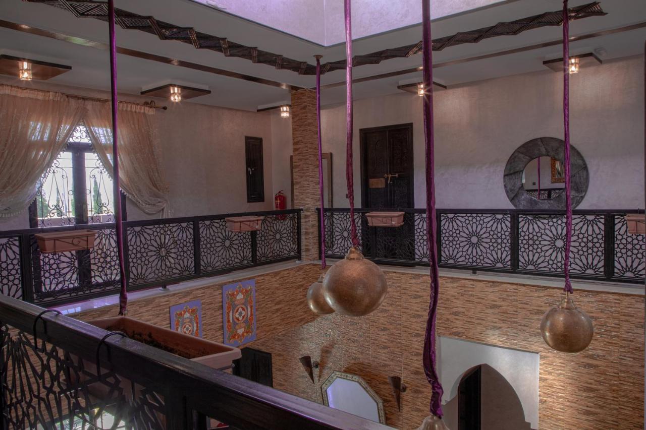 Jnanat Aicha Guesthouse Wawizelte Exteriör bild