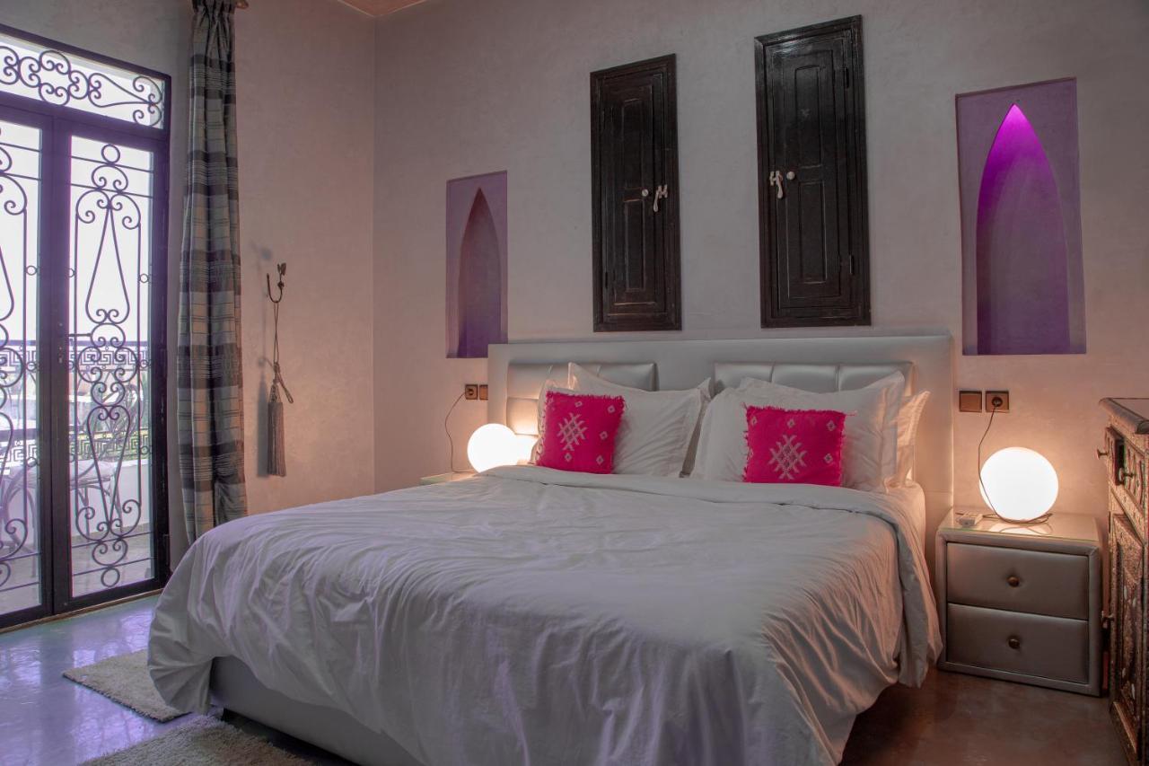 Jnanat Aicha Guesthouse Wawizelte Exteriör bild